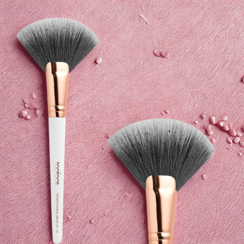 TOPFACE FAN BRUSH F22